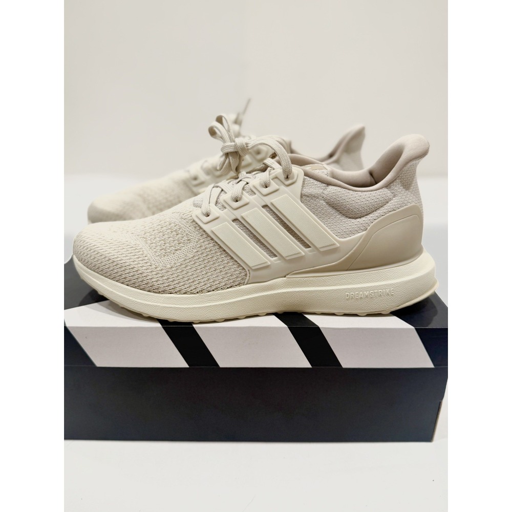 Adidas Mens Ultradream DNA Running Shoes 11 casual athletic gym work comfortable